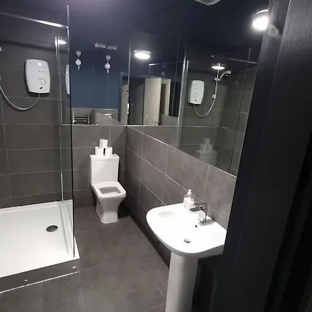 Unique City Centre Dj Apartment - Sleeps 20 Liverpool Exterior photo