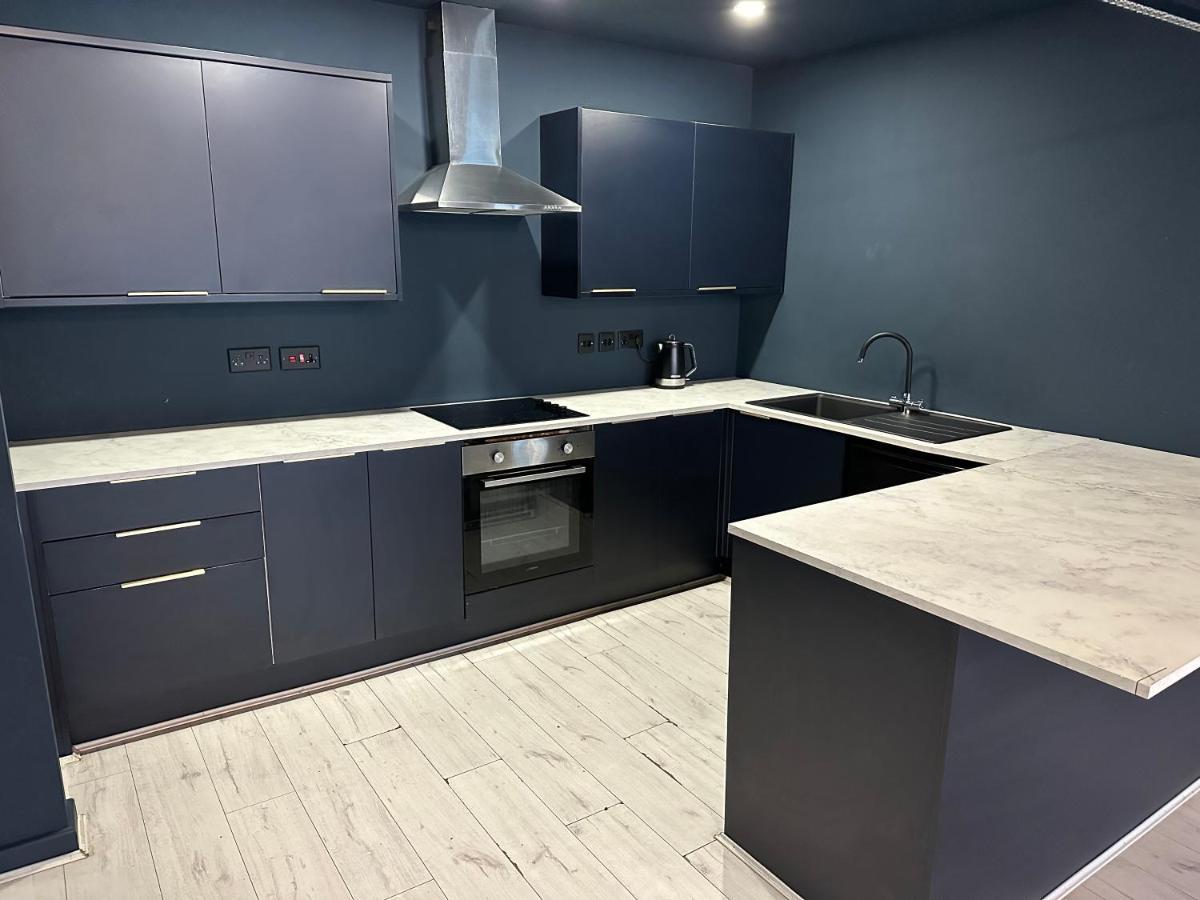 Unique Centre Dj - Sleeps 20